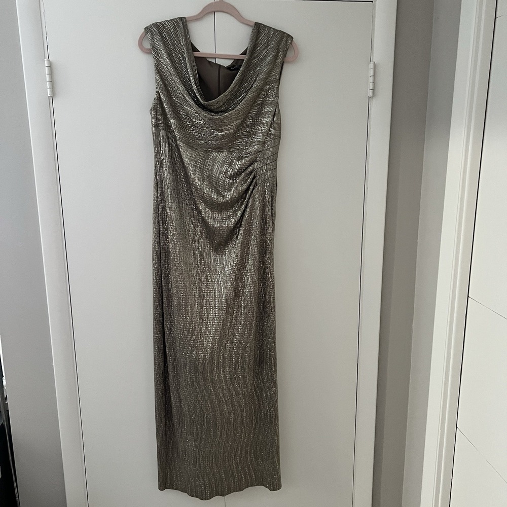 NWT Gold Dress sz 12 Large Connected Apparel Event Gown NYE Christmas Cap Sleeve